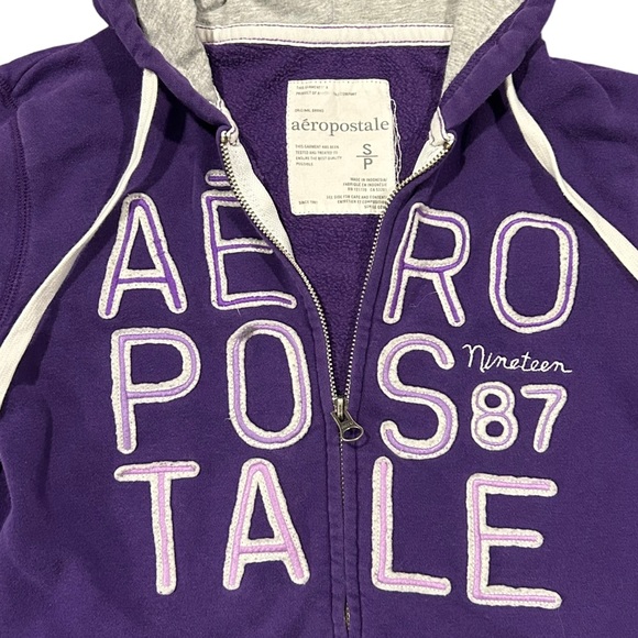 y2k Aeropostale zip up sweater - Picture 5 of 5